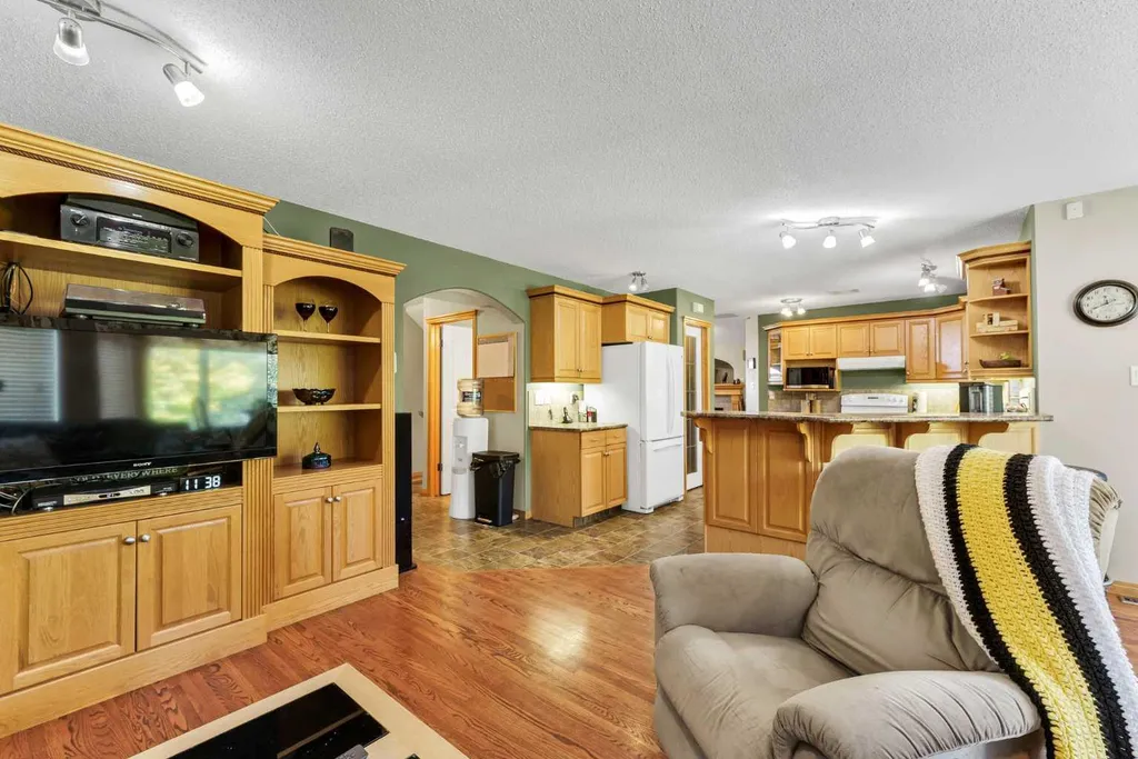 91 Sage Close SE Medicine Hat AB T1B 4H7