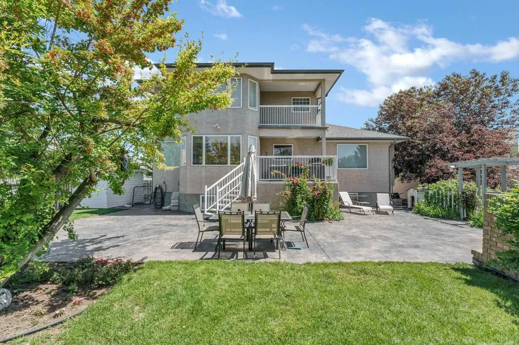 91 Sage Close SE Medicine Hat AB T1B 4H7
