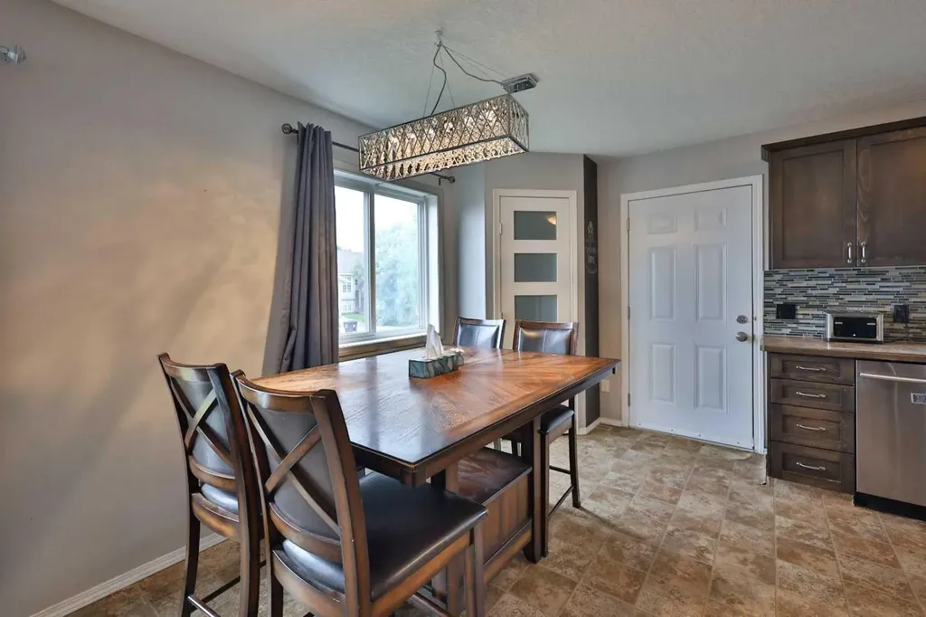 4602 6 Street Coalhurst AB T0L 0V0