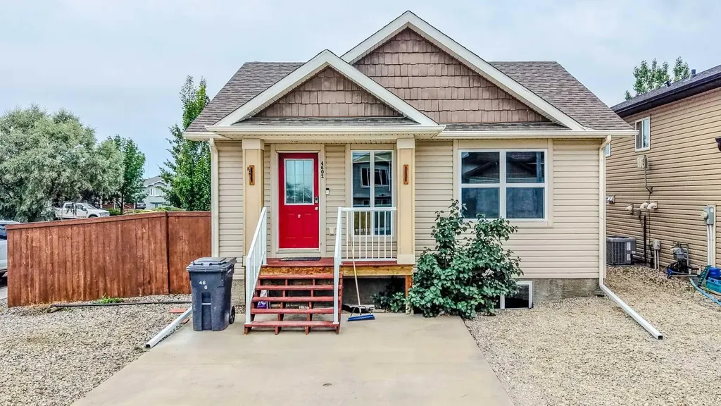 4602 6 Street Coalhurst AB T0L 0V0