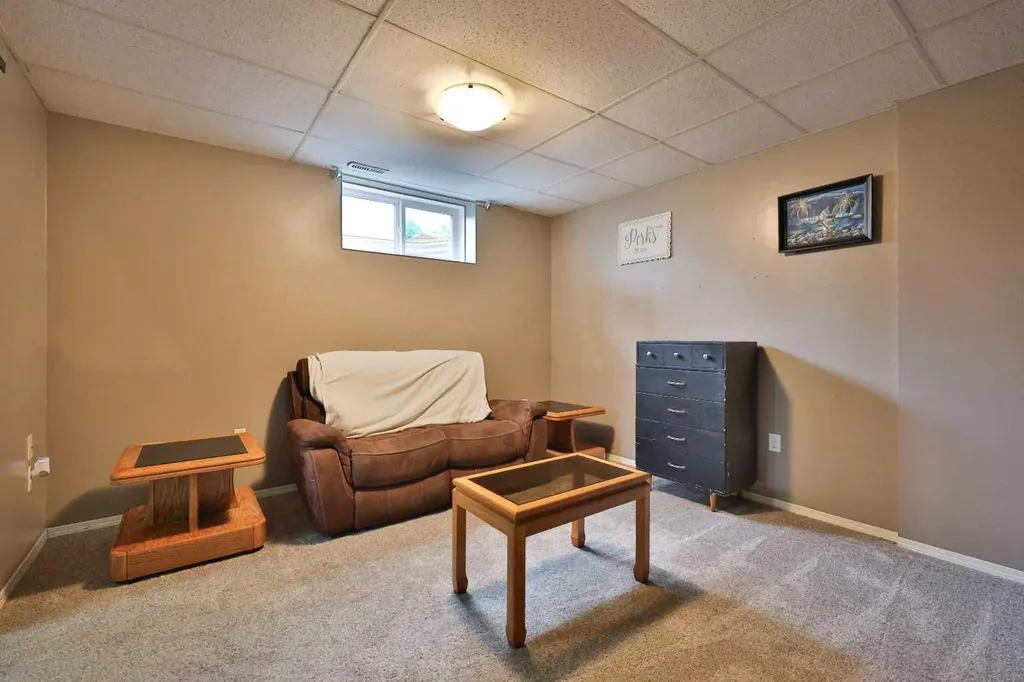 4602 6 Street Coalhurst AB T0L 0V0