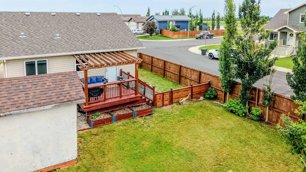 4602 6 Street Coalhurst AB T0L 0V0