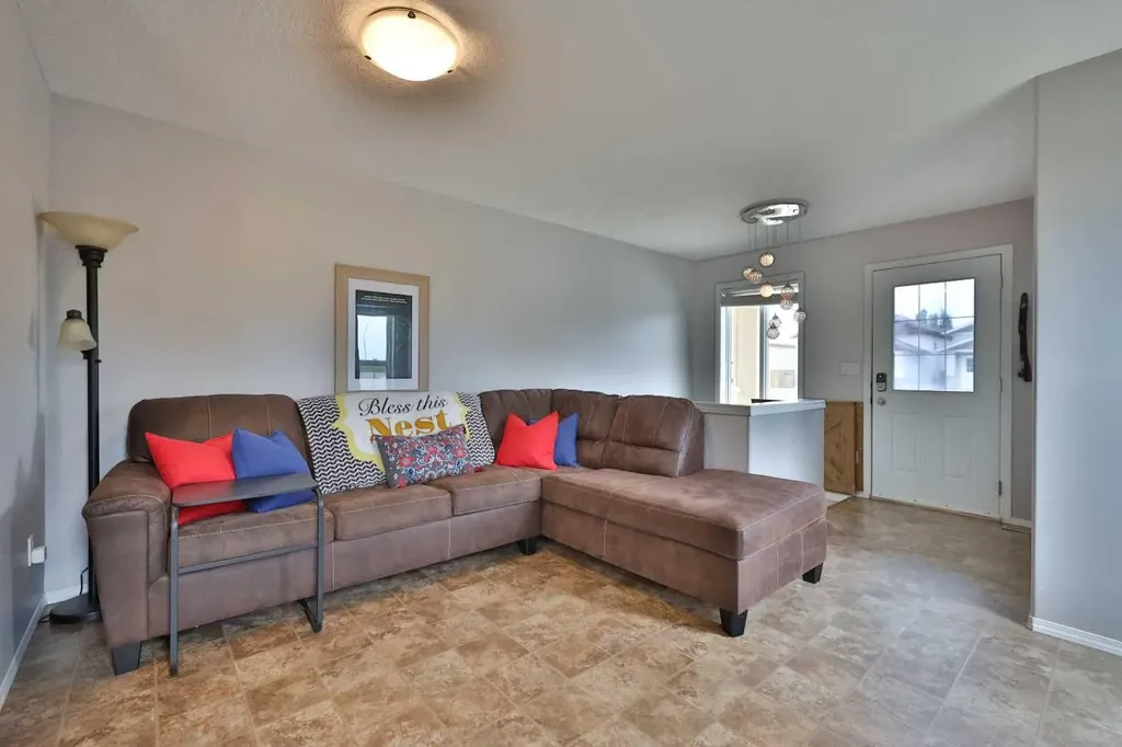 4602 6 Street Coalhurst AB T0L 0V0