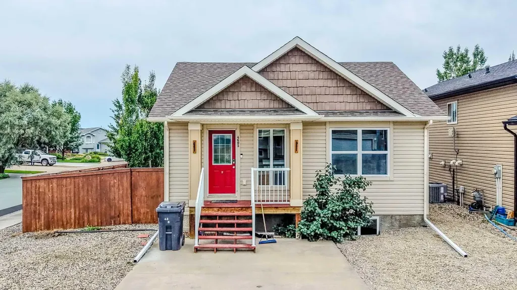 4602 6 Street Coalhurst AB T0L 0V0