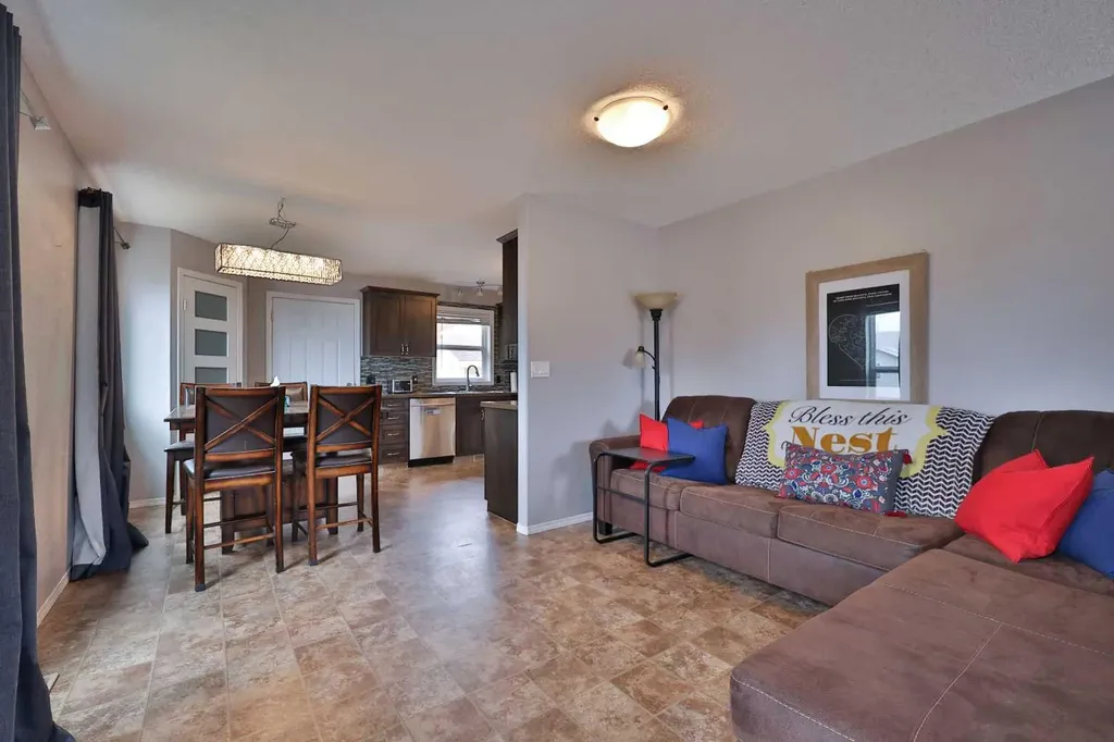 4602 6 Street Coalhurst AB T0L 0V0