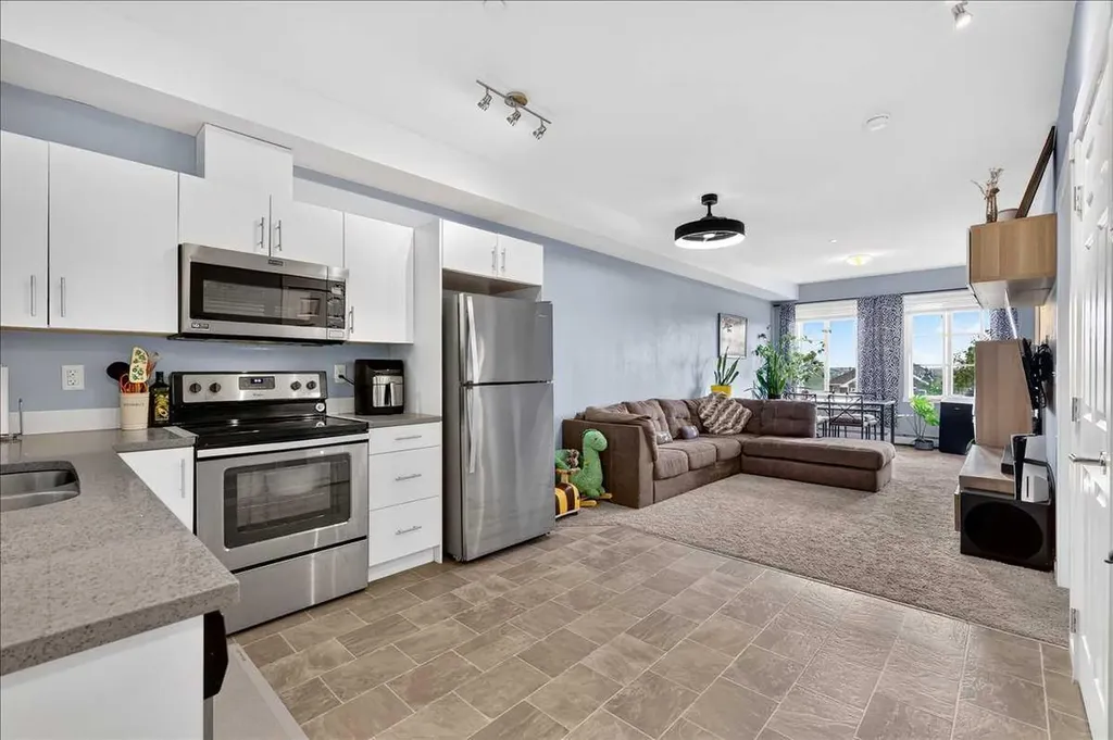 215 Legacy Boulevard SE Calgary AB T2X 3Z5