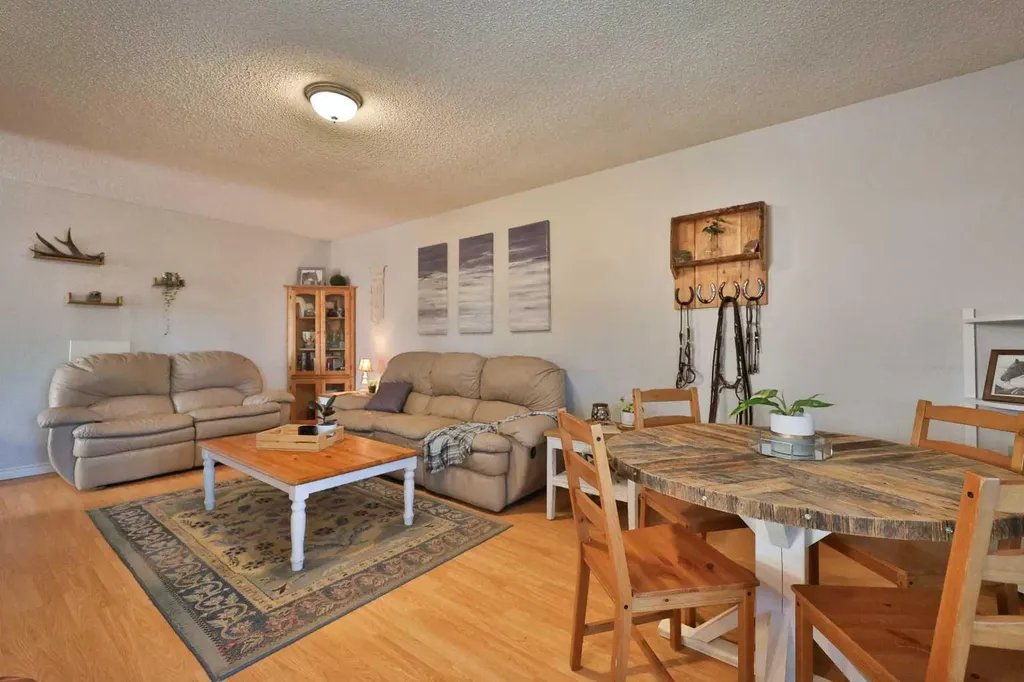 1618 St. George Road N Lethbridge AB T1H 5A1