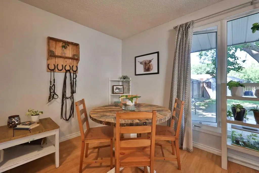 1618 St. George Road N Lethbridge AB T1H 5A1