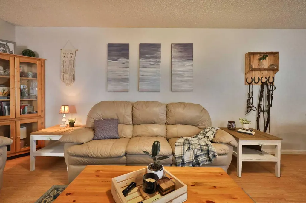 1618 St. George Road N Lethbridge AB T1H 5A1