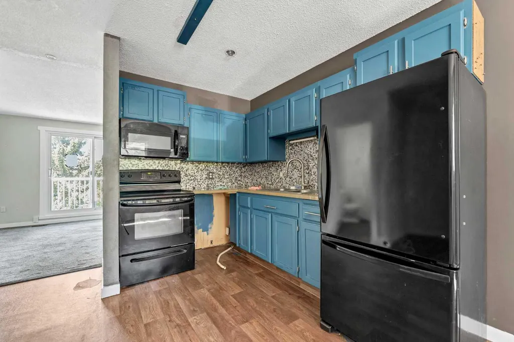 6 Chinook Drive SW Medicine Hat AB T1A4B3