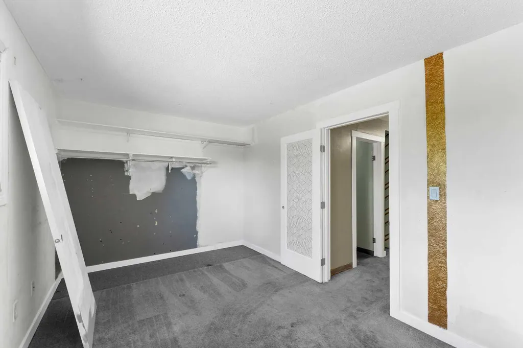 6 Chinook Drive SW Medicine Hat AB T1A4B3
