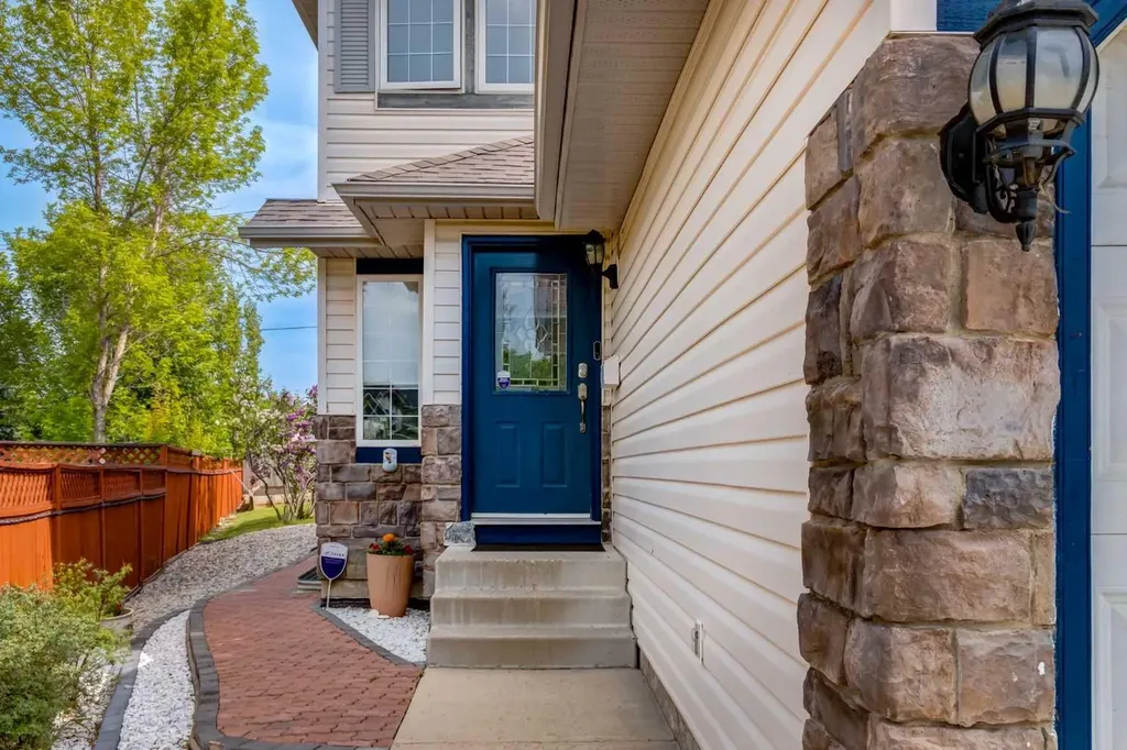 191 Bridlewood Circle SW Calgary AB T2Y 3L2