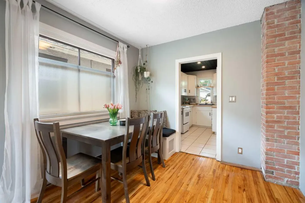 2115 14 Street SW Calgary AB T2T 3T2