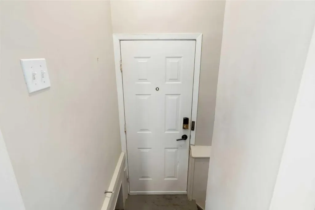 2115 14 Street SW Calgary AB T2T 3T2