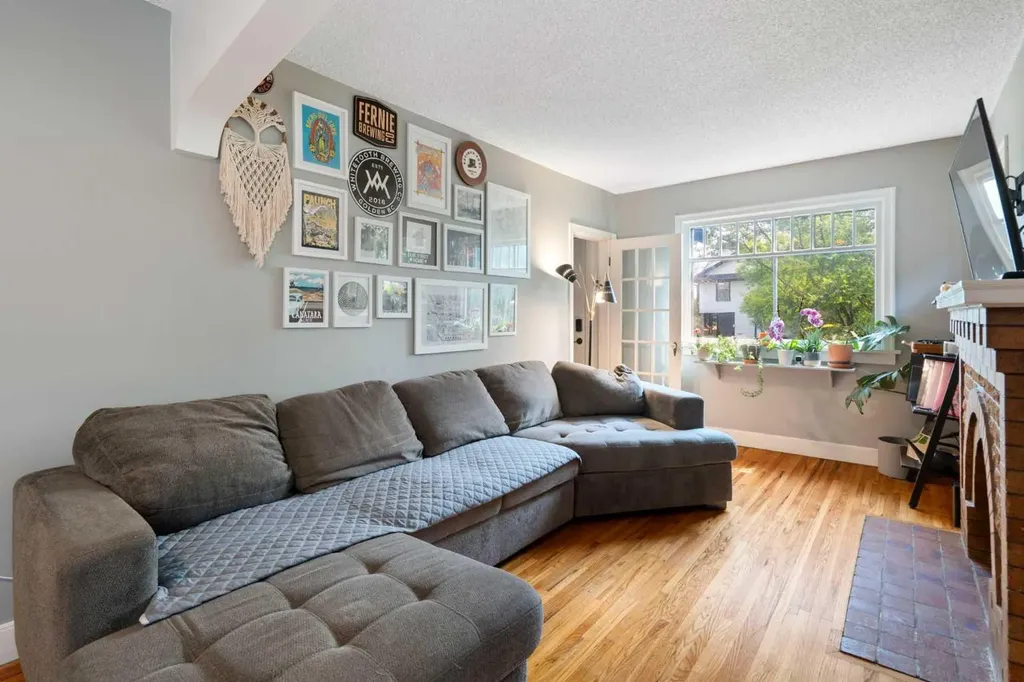 2115 14 Street SW Calgary AB T2T 3T2