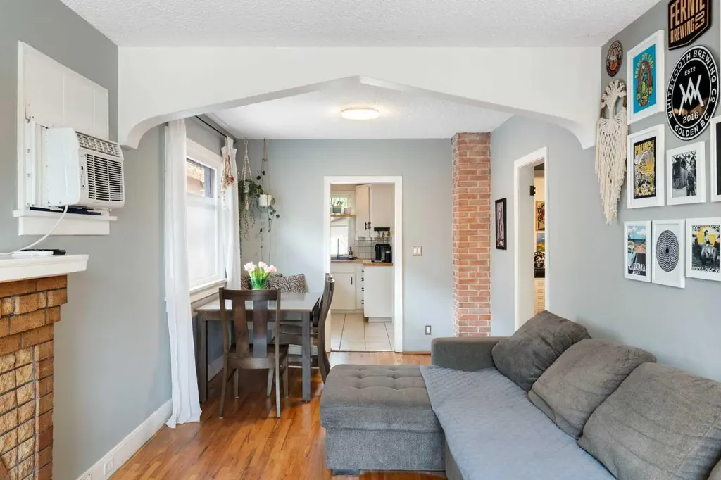 2115 14 Street SW Calgary AB T2T 3T2