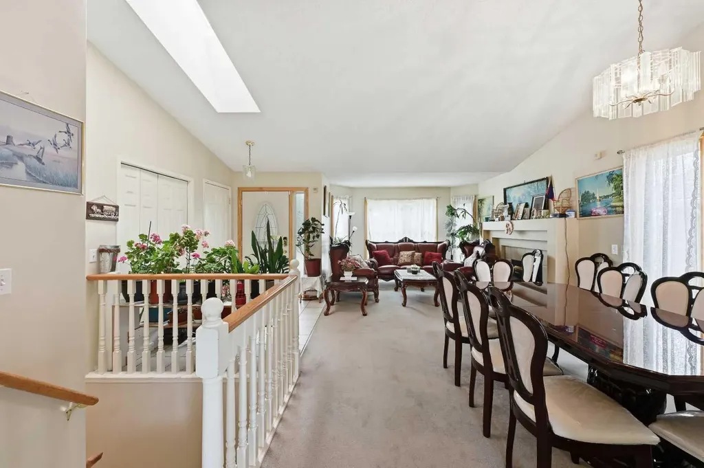 75 Arbour Ridge Way NW Calgary AB T3G 3T1