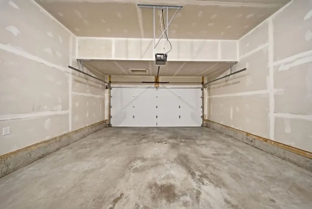 1448 Bayview Point SW Airdrie AB T4B 5K2