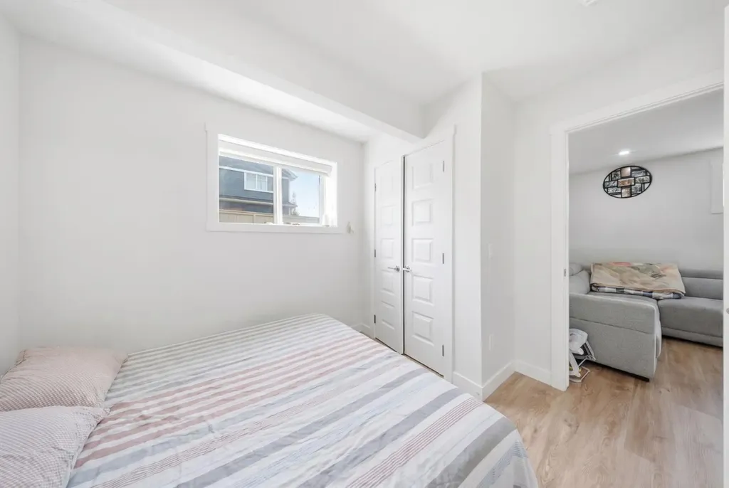 1448 Bayview Point SW Airdrie AB T4B 5K2