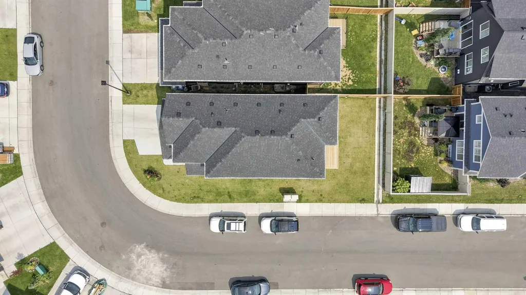 1448 Bayview Point SW Airdrie AB T4B 5K2