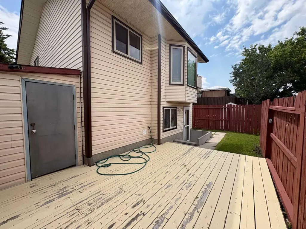156 Falshire Close NE Calgary AB T3J 3A1