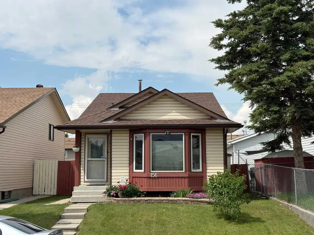 156 Falshire Close NE Calgary AB T3J 3A1