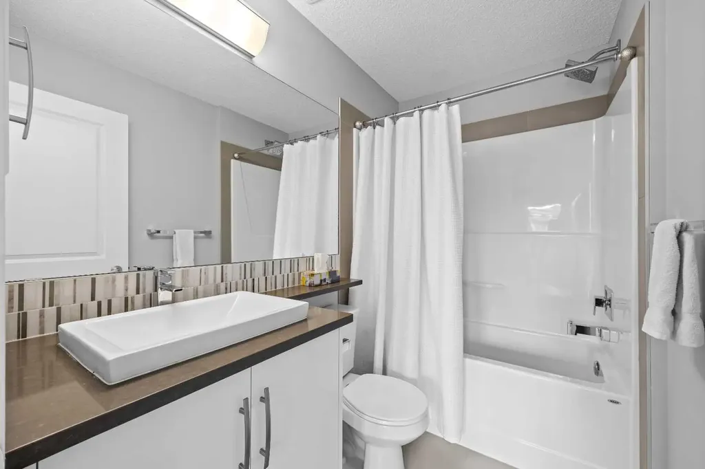 328 Ascot Circle SW Calgary AB T3H 0X2