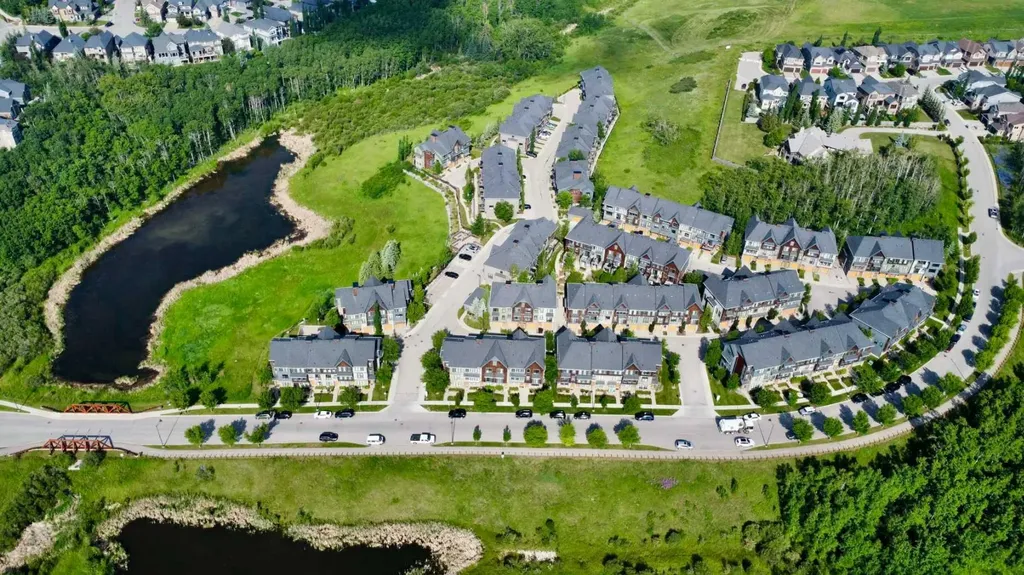 328 Ascot Circle SW Calgary AB T3H 0X2