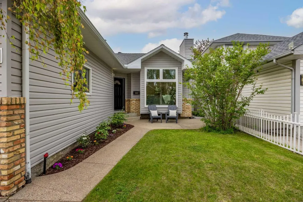 989 Macewan Valley Road Calgary AB T3K 3R2