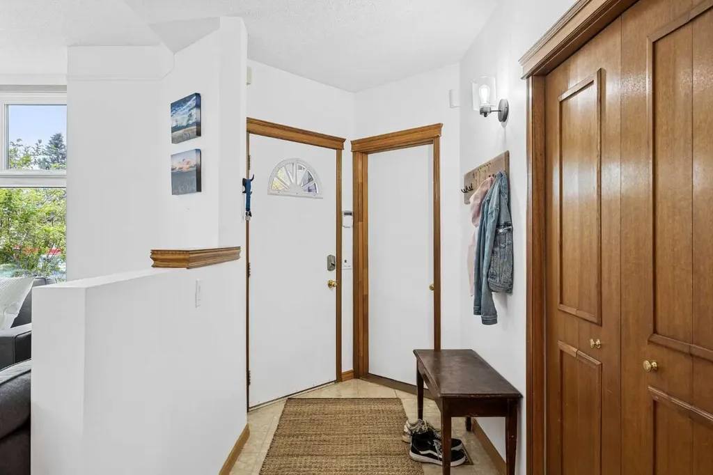 989 Macewan Valley Road Calgary AB T3K 3R2