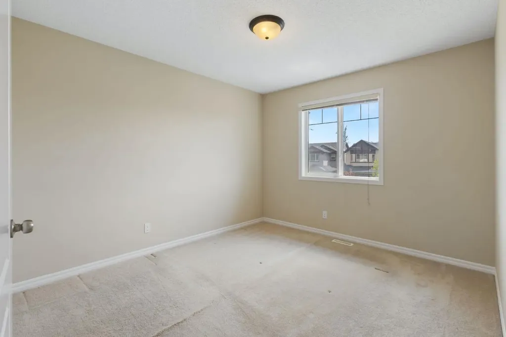 22 Brightoncrest Common SE Calgary AB T2Z 0N8