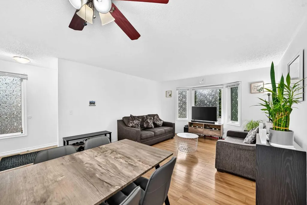 15 Falshire Terrace NE Calgary AB T3J3B1