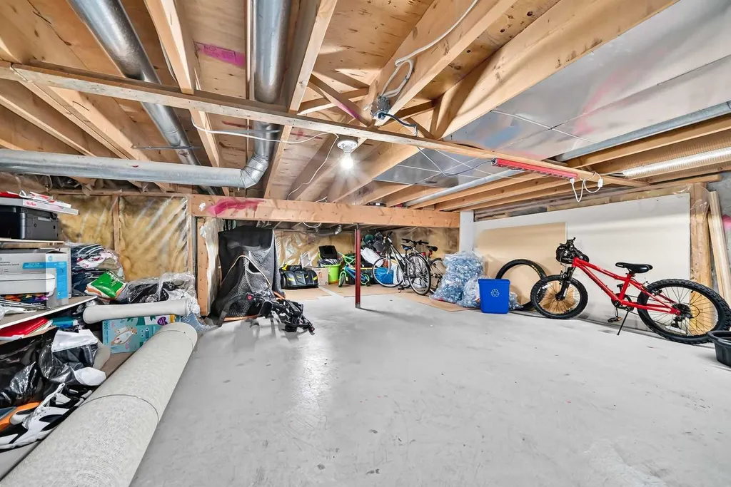 15 Falshire Terrace NE Calgary AB T3J3B1