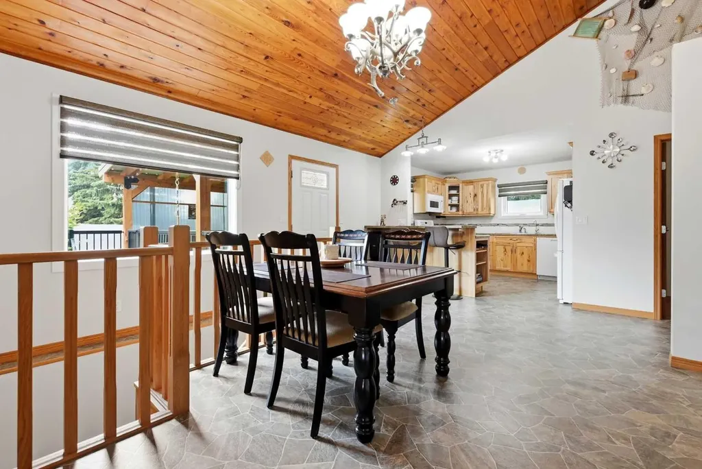 20 Sunnyside Road Parkland Beach AB T0C2J0