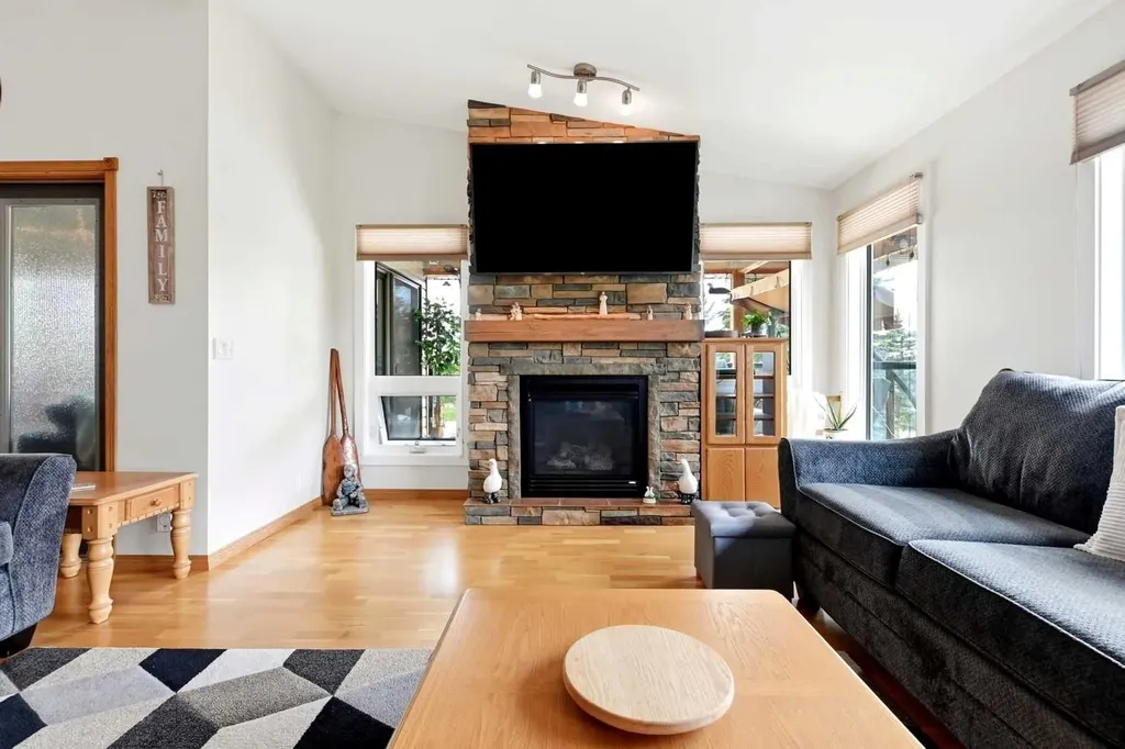 20 Sunnyside Road Parkland Beach AB T0C2J0