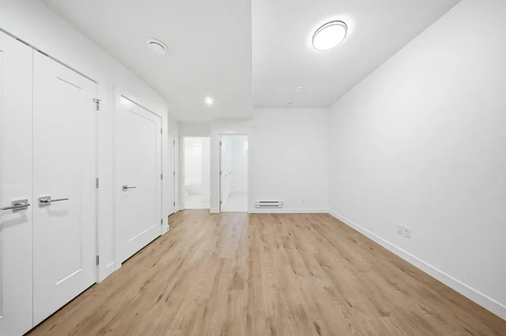 272 Huxbury View NE Calgary AB T2A 8C4