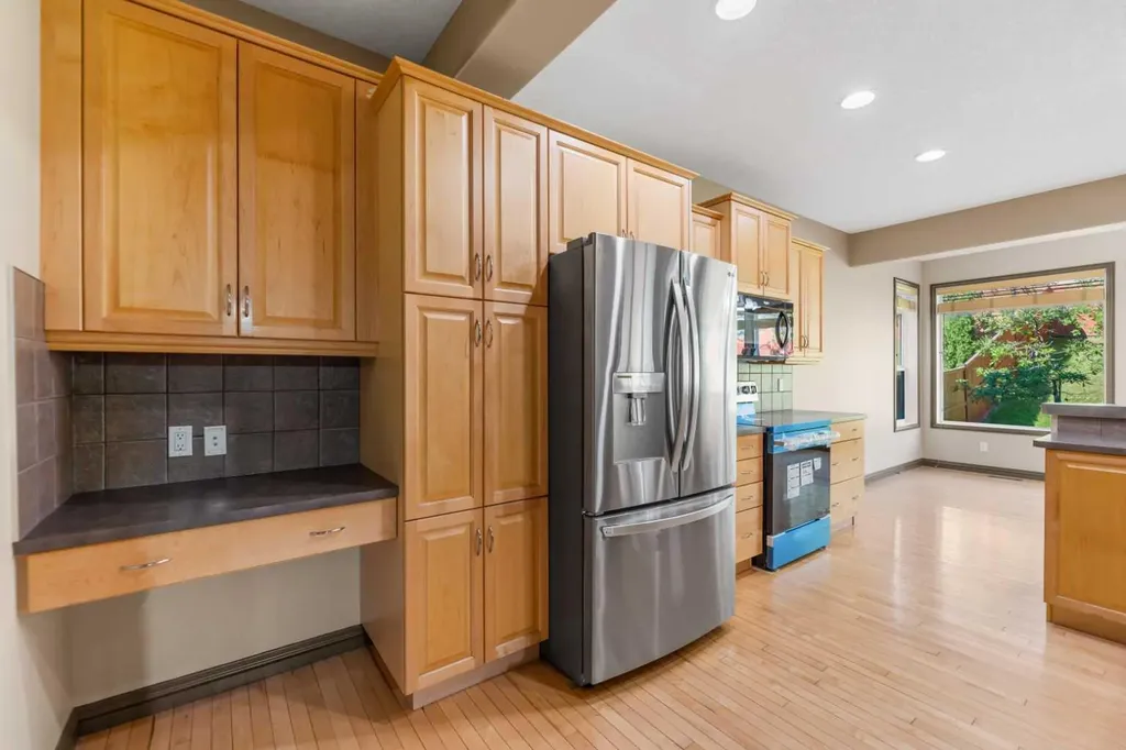 49 Panamount Rise NW Calgary AB T3K 6B6