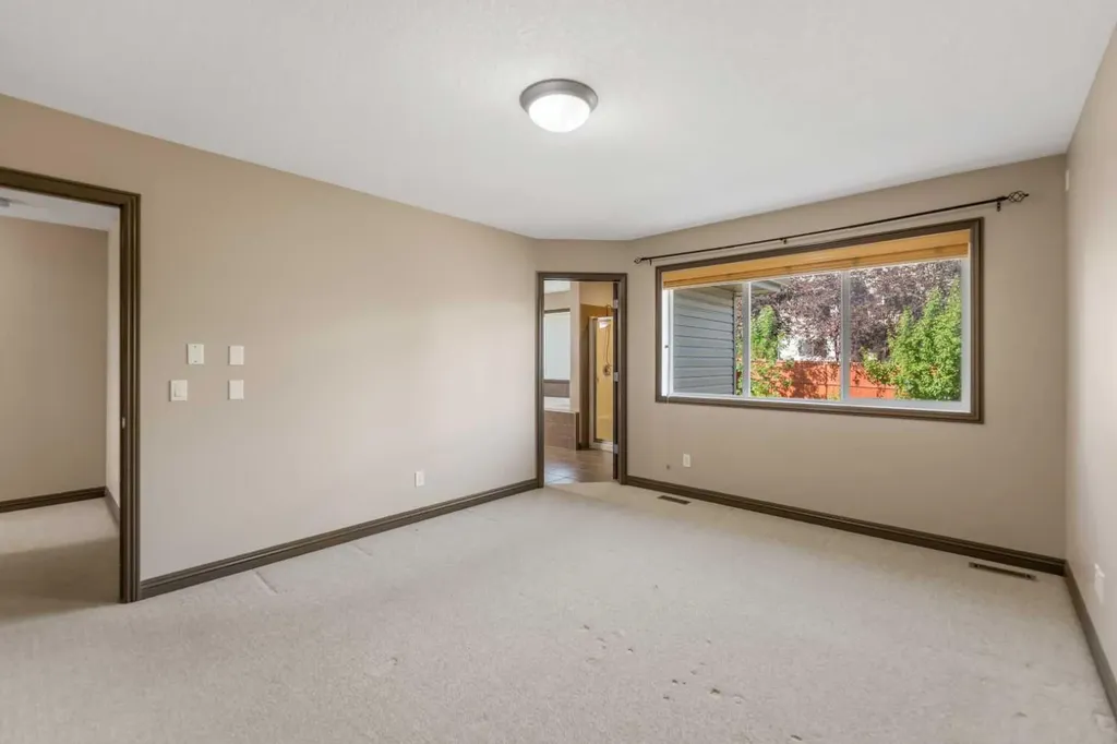 49 Panamount Rise NW Calgary AB T3K 6B6