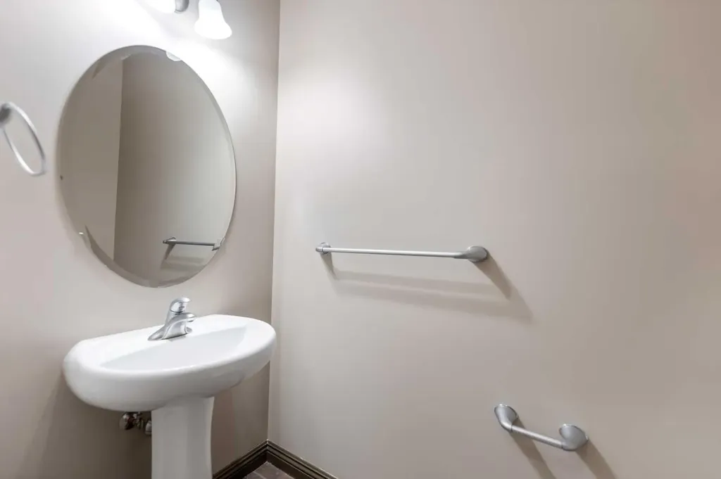 49 Panamount Rise NW Calgary AB T3K 6B6