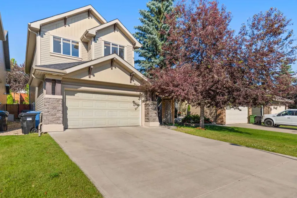 49 Panamount Rise NW Calgary AB T3K 6B6