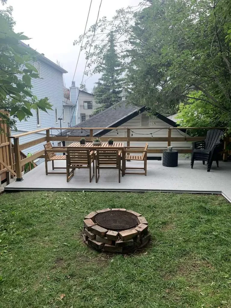 2514 16a Street SW Calgary AB T2T4K5
