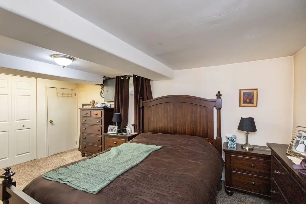 5020 56 Street Innisfail AB T4G 1R3