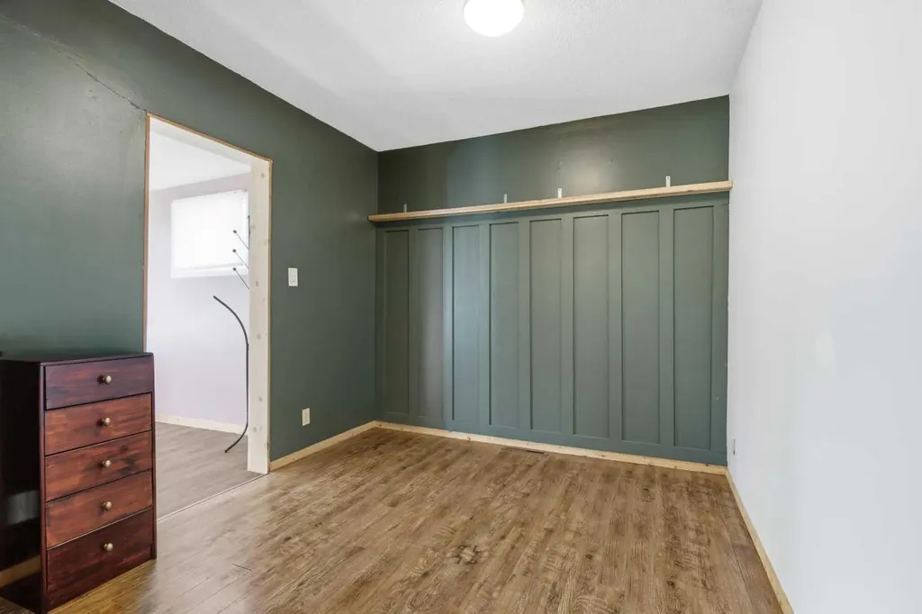 10122 106 Avenue Grande Prairie AB T8V 1J8