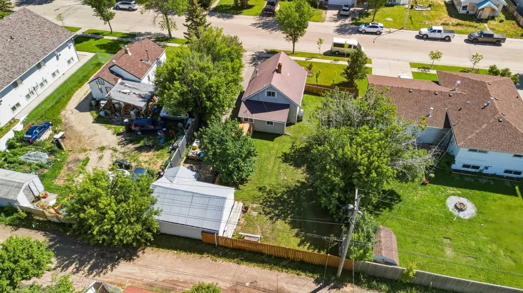 10122 106 Avenue Grande Prairie AB T8V 1J8