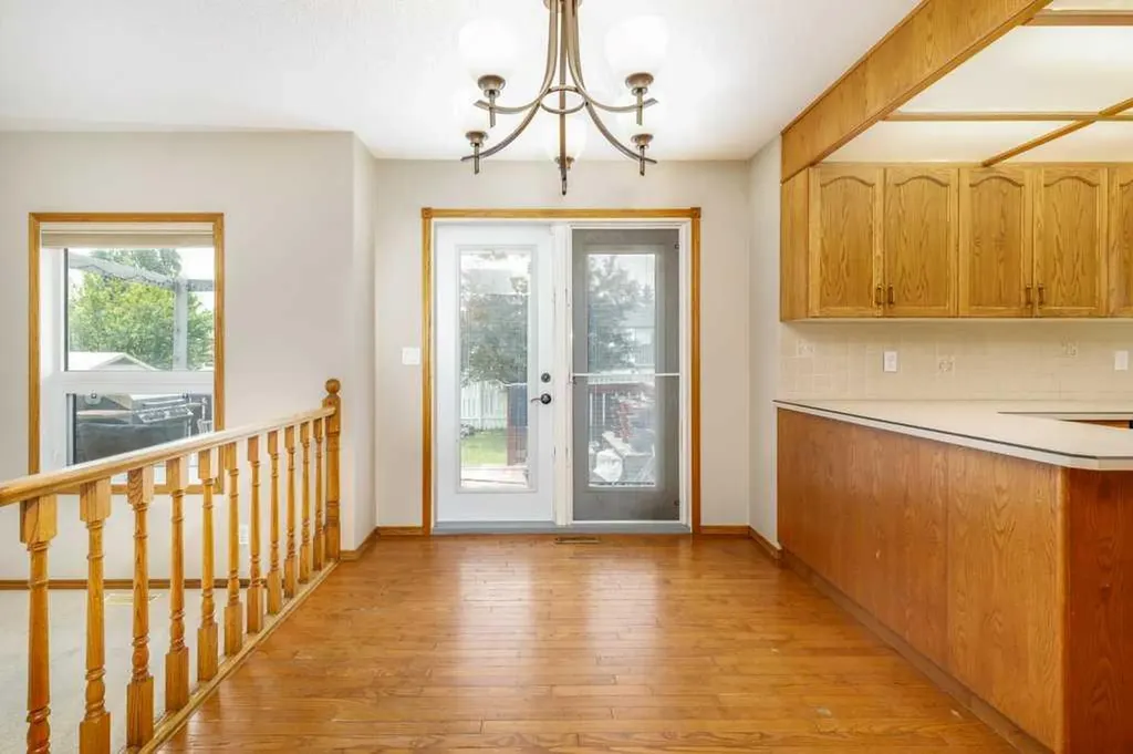 6 Densmore Crescent Red Deer AB T4R 2L8