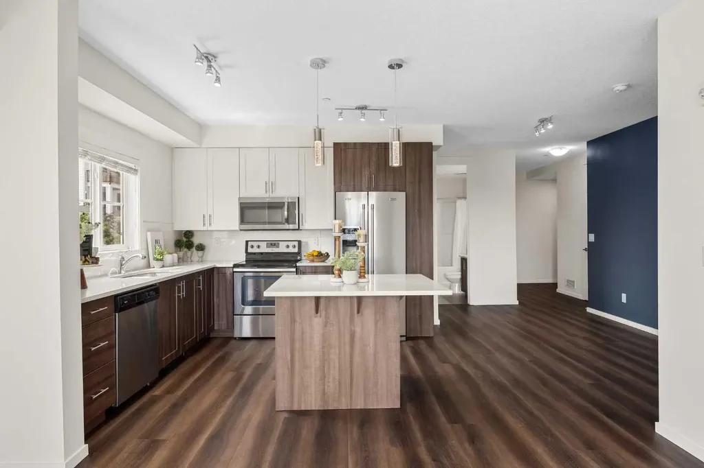 215 Legacy Boulevard SE Calgary AB T2X 3Z7