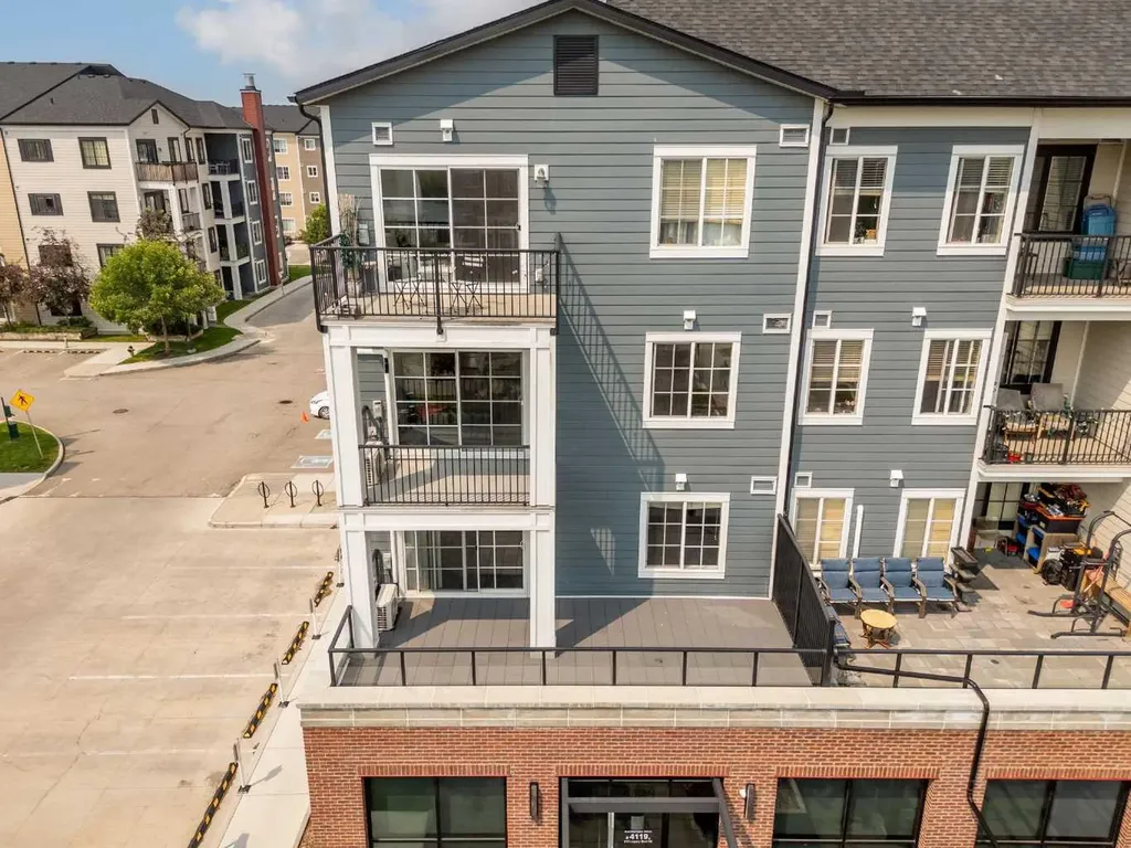 215 Legacy Boulevard SE Calgary AB T2X 3Z7