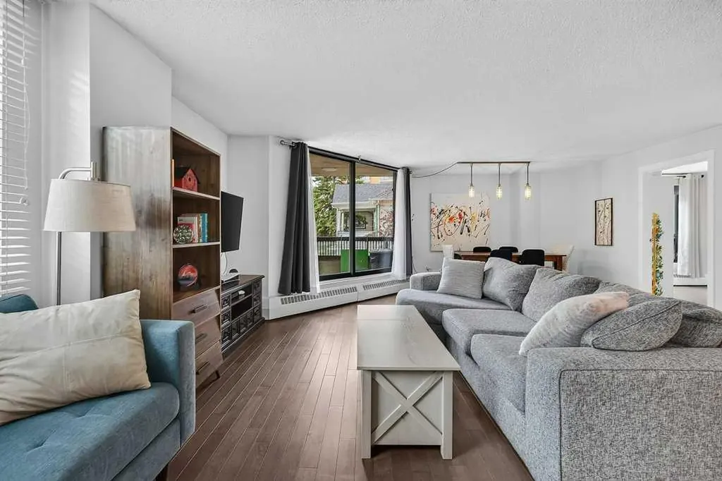 1304 15 Avenue SW Calgary AB T3C0X7