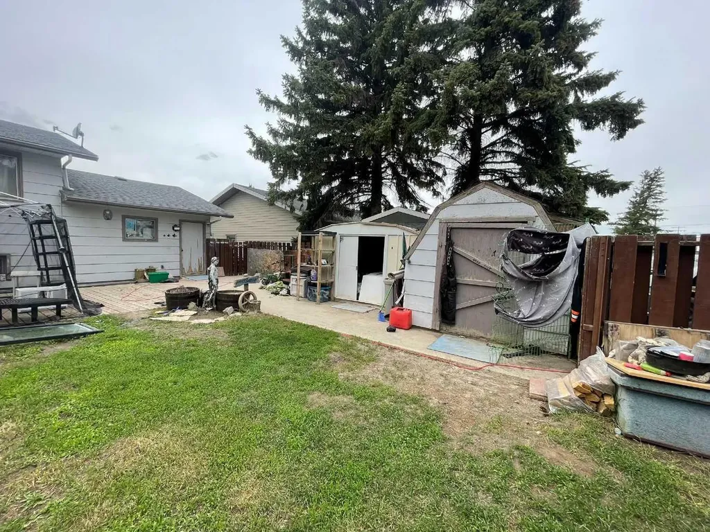 1020 1 Street W Kindersley SK S0L 1S0