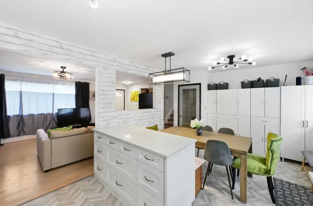 4420 3 Street NE Calgary AB T2E 3L6